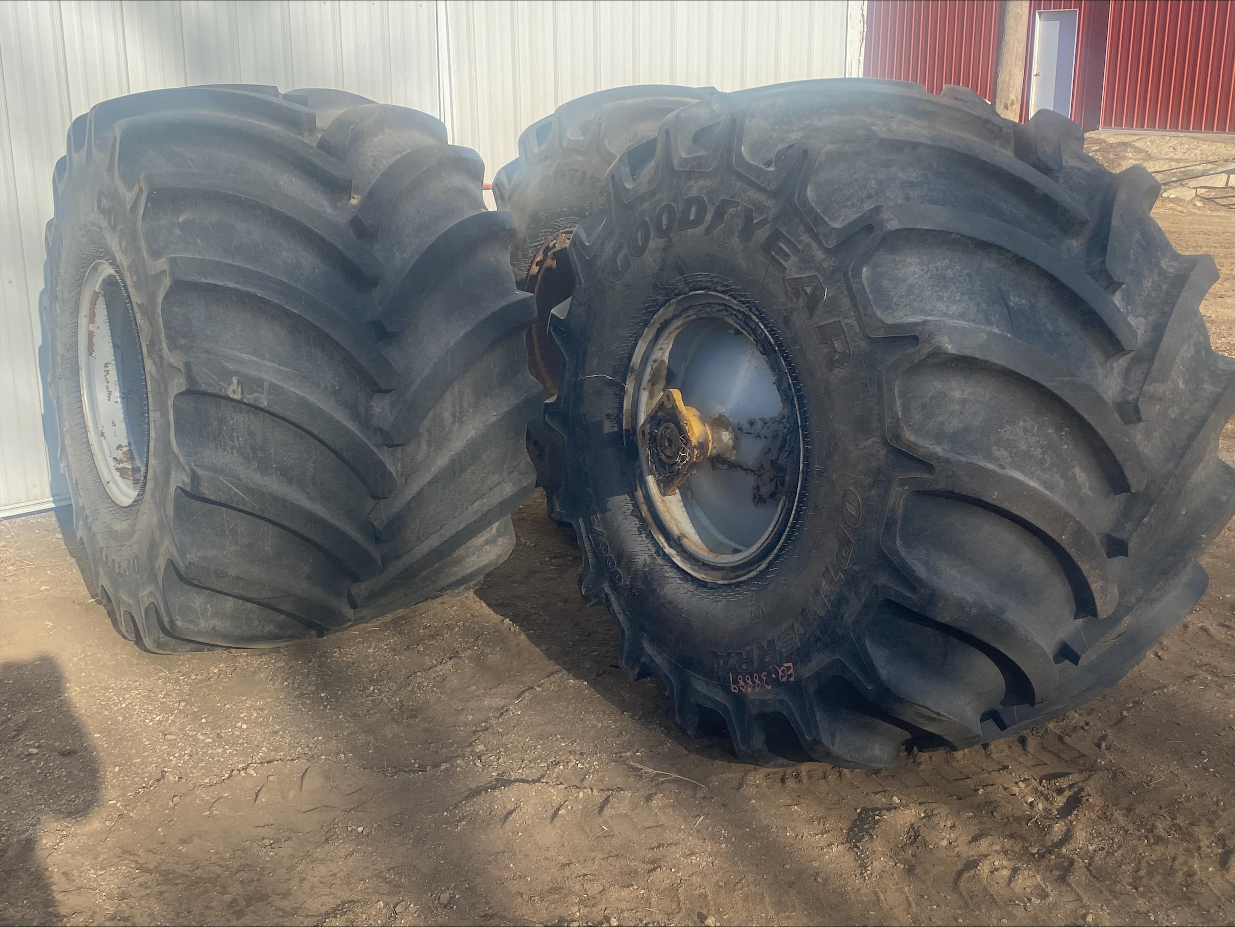 Image: Rims for 8300 Terra gator